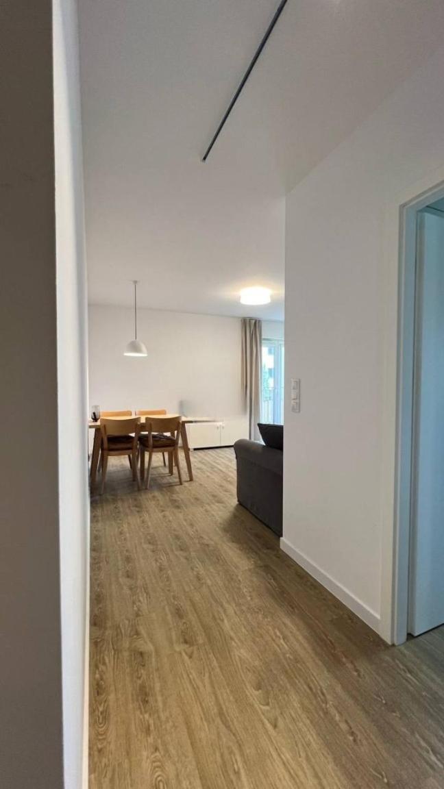 ורשה Chopin Airport Apartments מראה חיצוני תמונה
